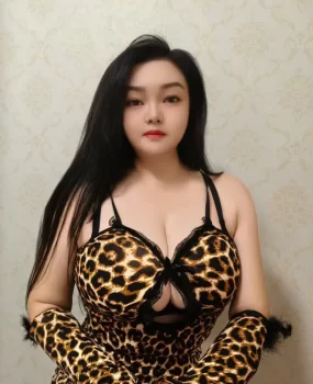滨湖巨乳果果
