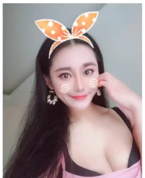 新疆乌鲁木齐新市区蕾蕾(可三通)