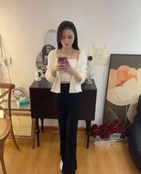 刚刚出来做的极品丰满妹妹